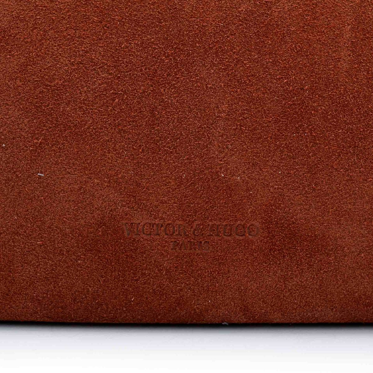 Mia – Image 20
